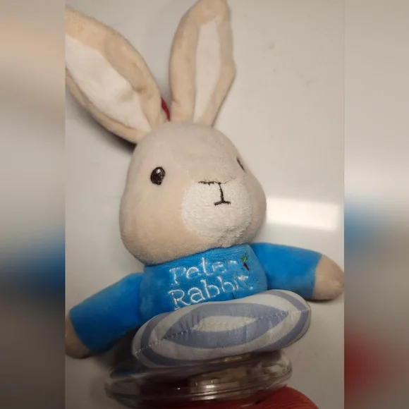 Beatrix Potter Peter Rabbit Jiggle Attachable Toy - Picture 2 of 3